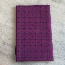 Load image into Gallery viewer, Fat Quarter Fabric