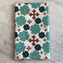 Load image into Gallery viewer, Fat Quarter Fabric