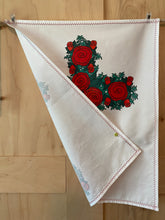 Load image into Gallery viewer, Pascha Basket Cover, Cross of Roses
